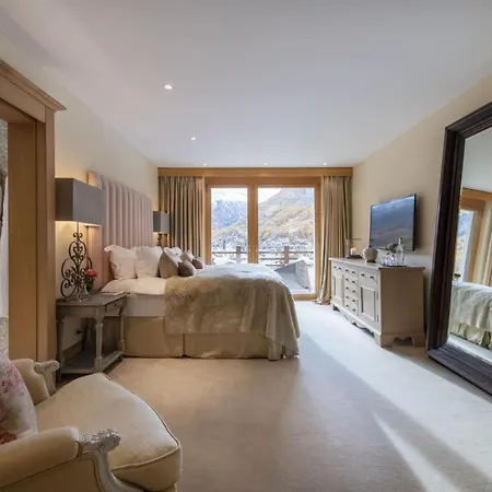 Chalet Kitzbuehel: Your Gateway To Legendary *